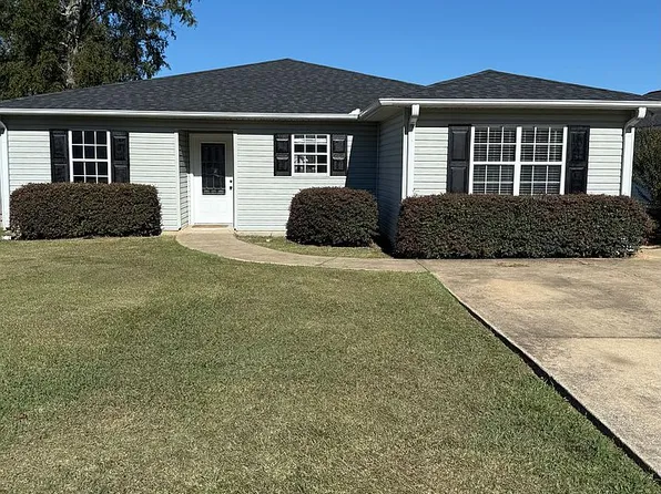 103 Woodbrook Ln, Rainbow City, AL 35906