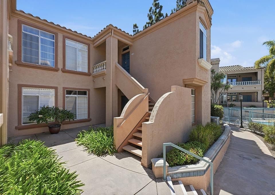 1st image of 3581 Cameo Dr Unit 34