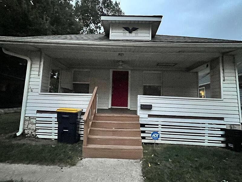 1st image of 7425 Pennsylvania Ave