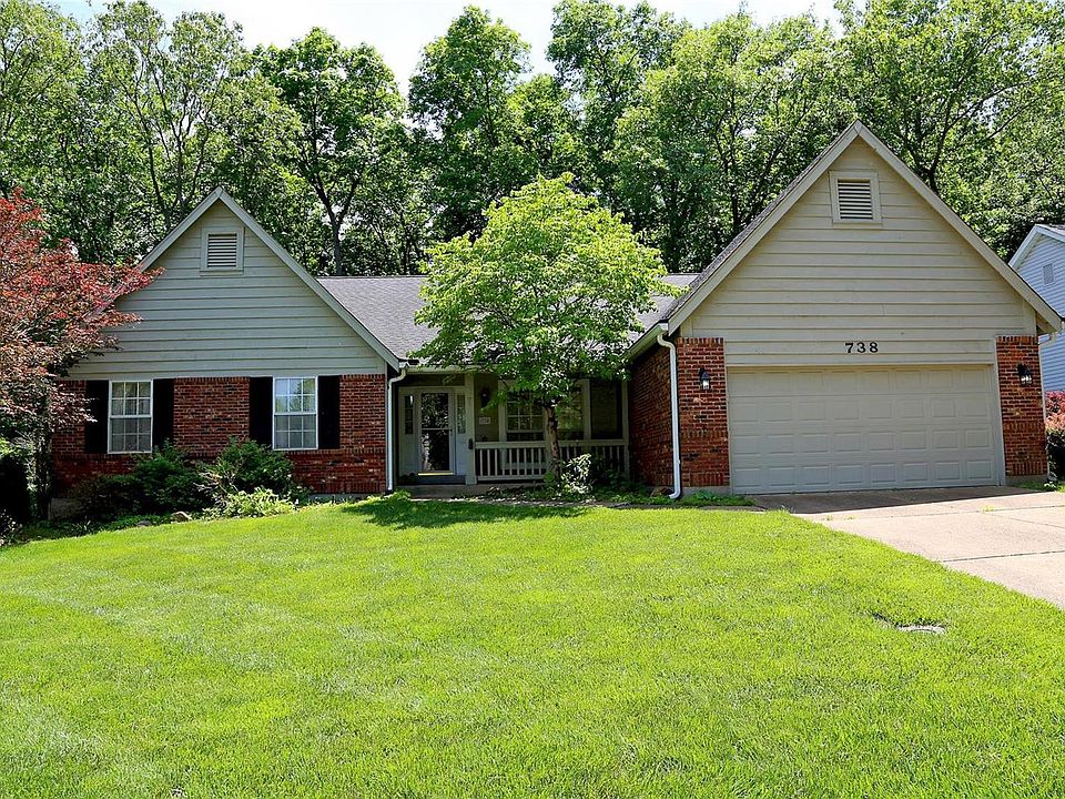 738 Redstart Dr, Ellisville, MO 63021 | Zillow