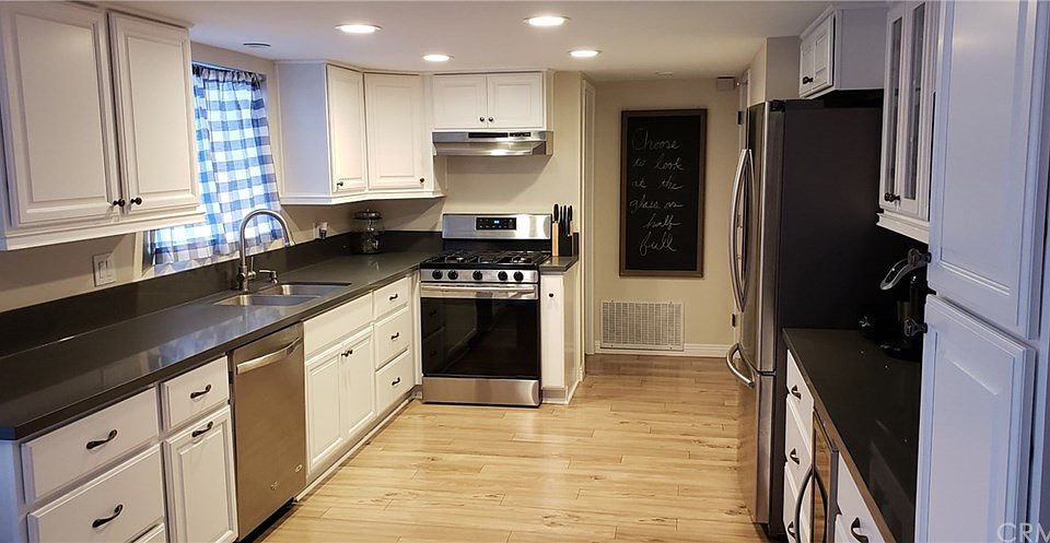 1st image of 9211 1/2 Cedar St