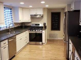 9211 1/2 Cedar St, Bellflower, CA 90706