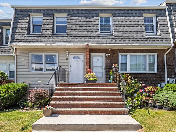 2nd image of 31 Gladys Drive