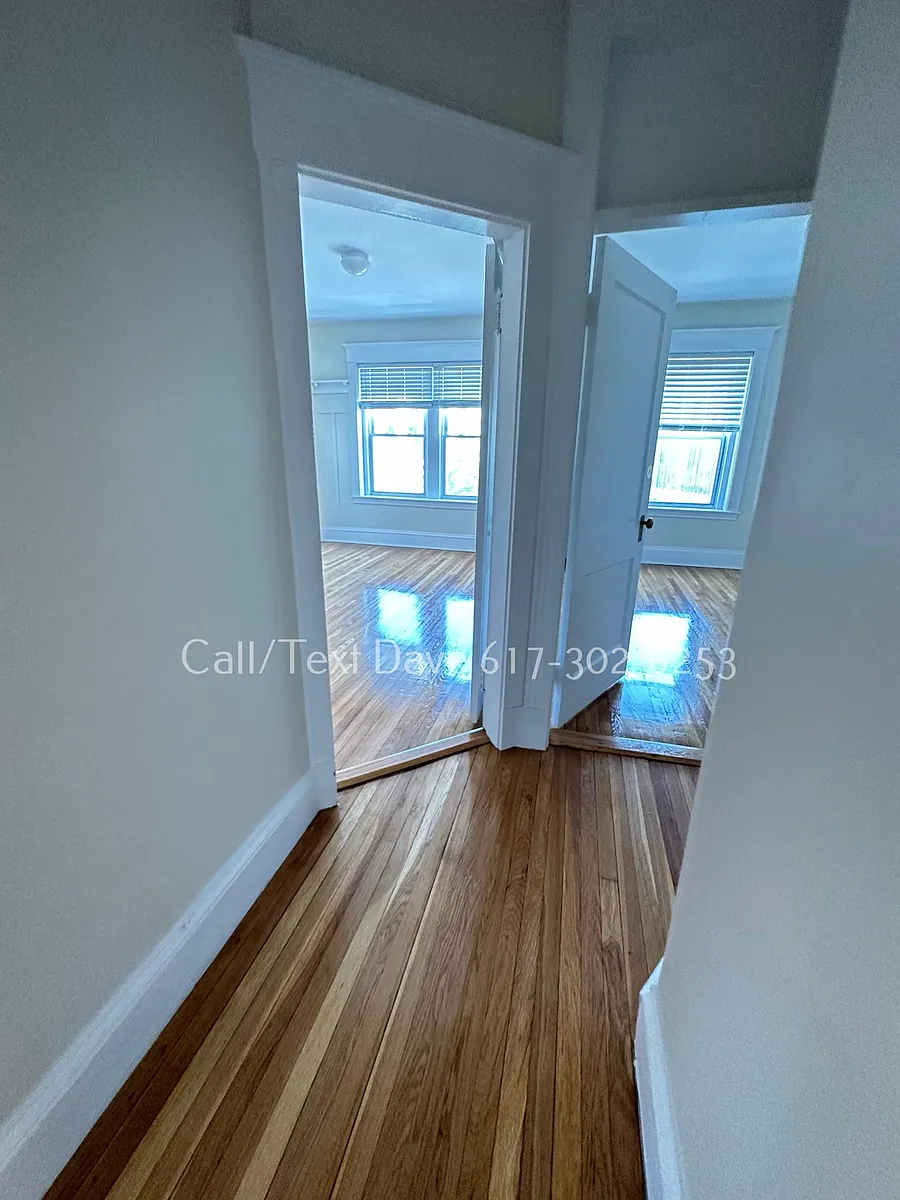 Building Photo - 126 Englewood Ave #3