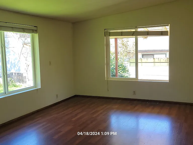 17315 108th Ave NE — Photo 6