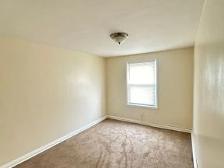 7525 Lange St #A — Photo 8