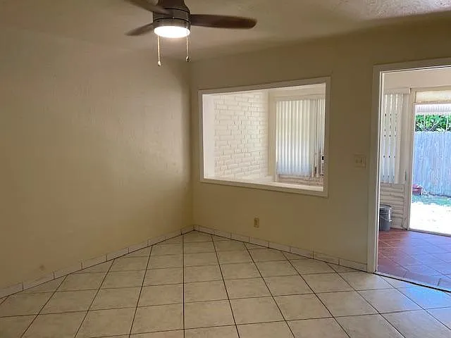 1936 Monroe St #2 — Photo 6