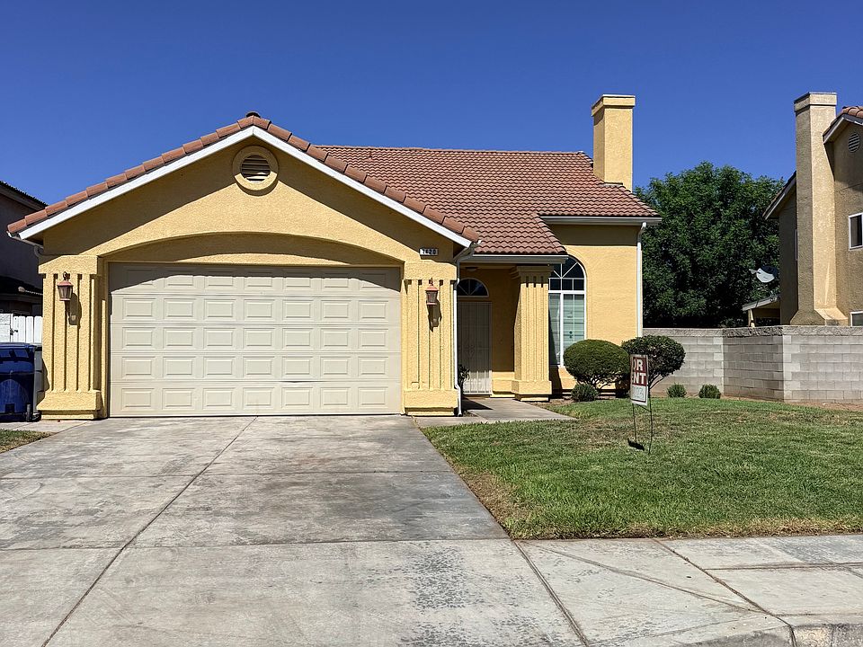 1st image of 1420 Deborah Ln