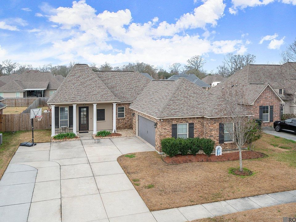 1st image of 18097 Old Reserve Dr