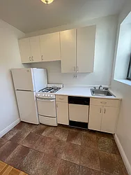 Rented by Glasser Realty LLC