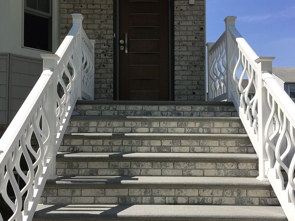 1st image of 24 Elwood Ave