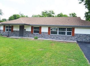 122 W Vilbig St, Irving, TX 75060