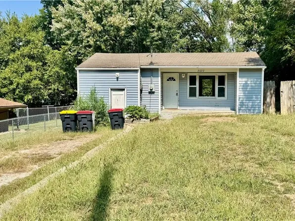 2022 NW 49th Ter, Kansas City, MO 64151