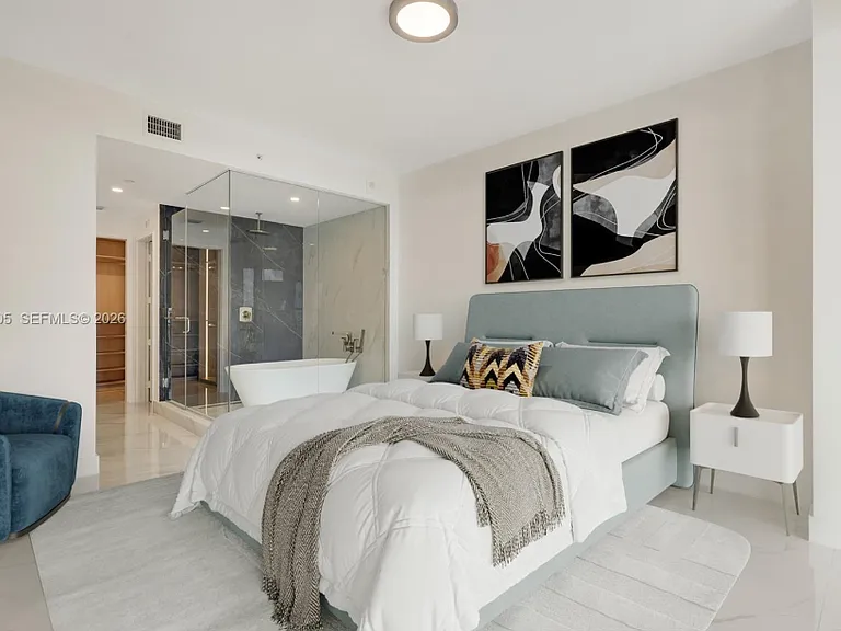 700 NE 24th St #2803 — Photo 7