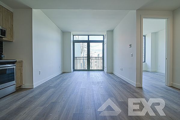 1st image of 160 Clarkson Ave #2D