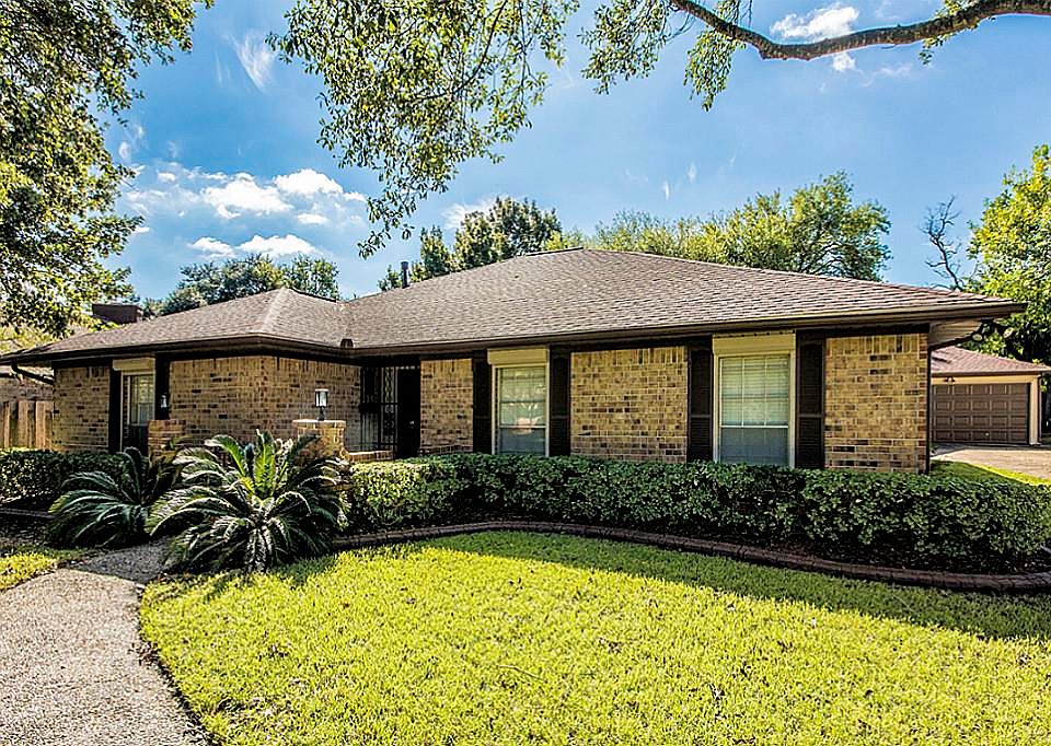 1st image of 6203 Creekbend Dr