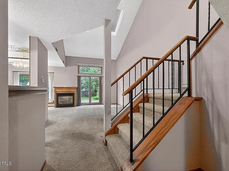 112 Stoney Creek Dr — Photo 17
