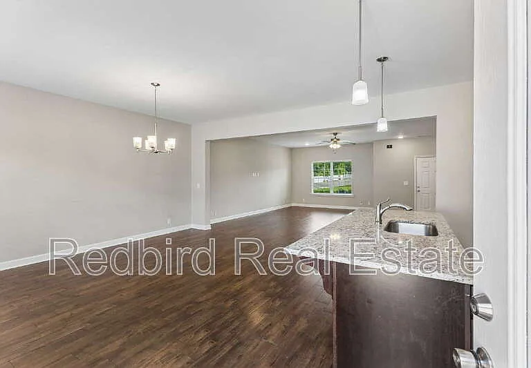 248 Rowlette Cir — Photo 10