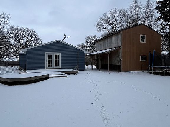 5th image of 2745 Lone Tree Rd