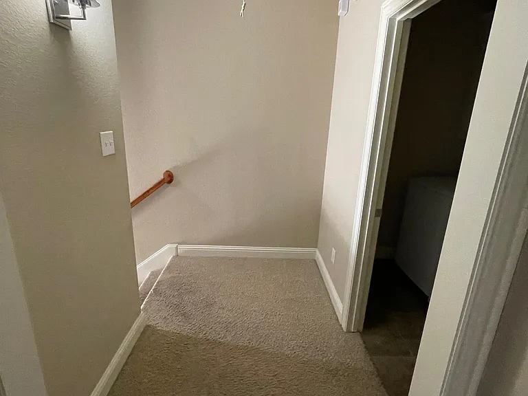 1616 Carpenter Dr — Photo 14