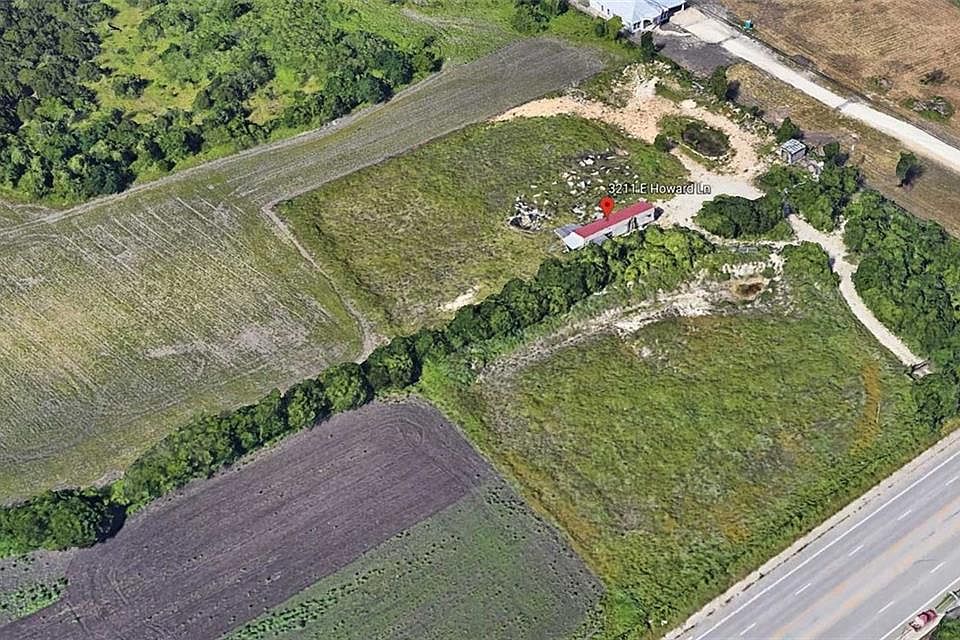 2nd image of Gregg Ln