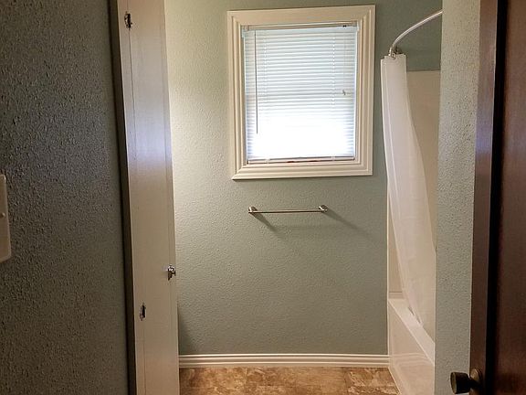 5th image of 431 Grigsby Ave