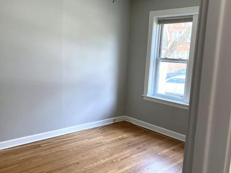 2440 W Ardmore Ave #1 — Photo 8