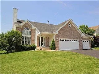 1193 Griggs Rd photo 1