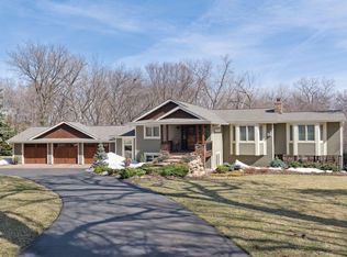 2414 Carman St, Wayzata, MN 55391