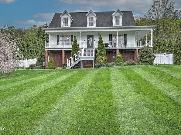 120 Sunnyfield Dr, Blountville, TN 37617