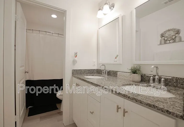 30463 Ridgely Way — Photo 16
