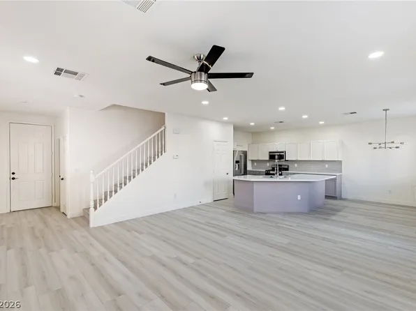 6856 Scarlet Flax St, Las Vegas, NV 89148