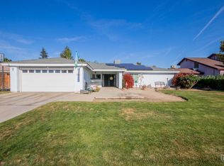 1805 Glenbrea Ct, Bakersfield, CA