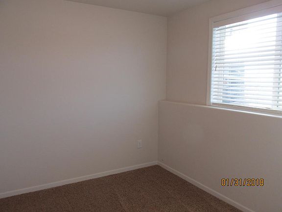 5th image of 113 8th St NW