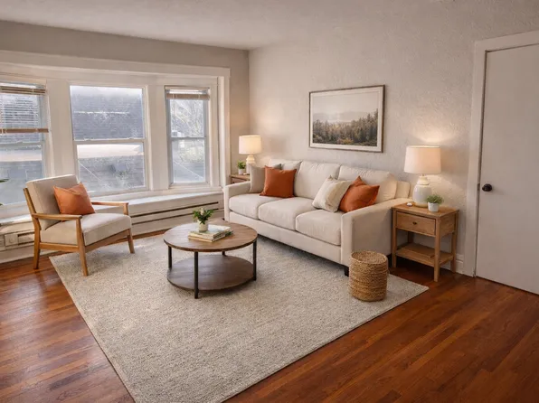 4007 Holly St Unit 2S, Kansas City, MO 64111