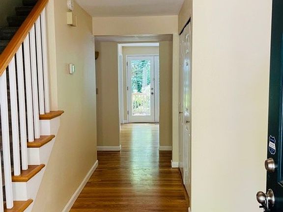 3rd image of 14007 SE 51st Pl