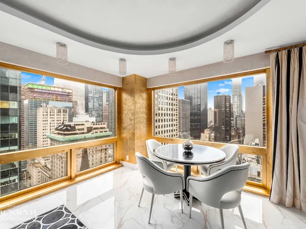 721 5th Avenue image 4 of 15