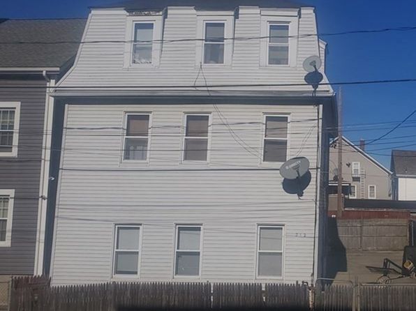 Fall River Ma Duplex Triplex Homes For Sale 44 Homes Zillow