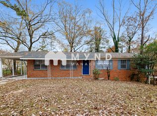 2836 Rose Arbor Cir, Birmingham, AL 35217