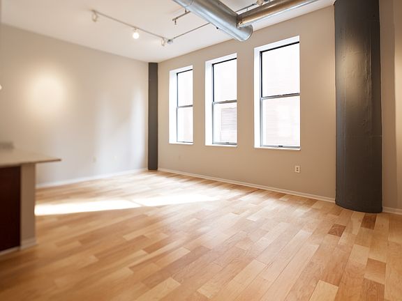 5th image of 110 N 3rd St Unit 207