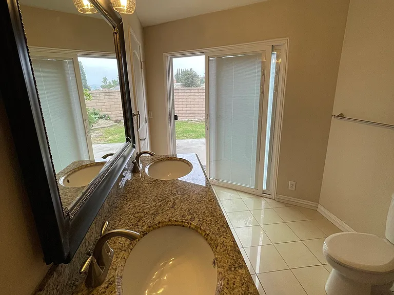 231 Gunsmoke Dr — Photo 15