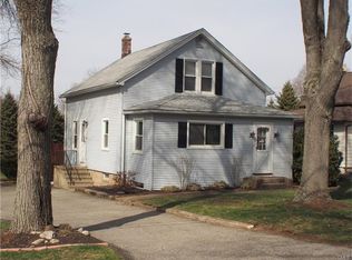 22 Elberta Ave, Trumbull, CT 06611