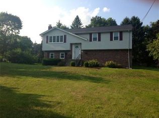 10 Tracy Lyn Rd, Holliston, MA 01746