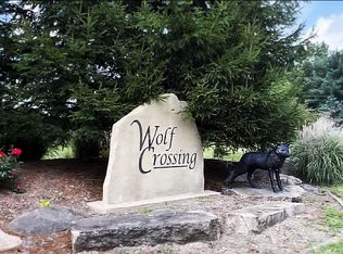 84 Timber Wolf Dr, Morton, IL 61550