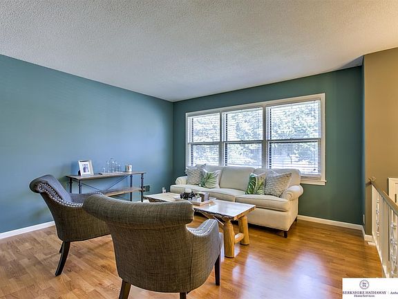 5th image of 2724 S 116th Avenue Cir