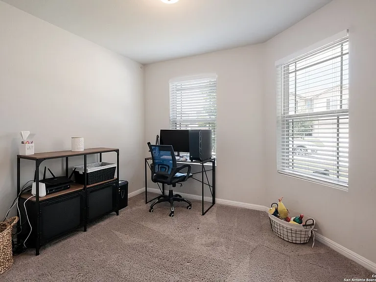 6824 Dashmoor Crk — Photo 19