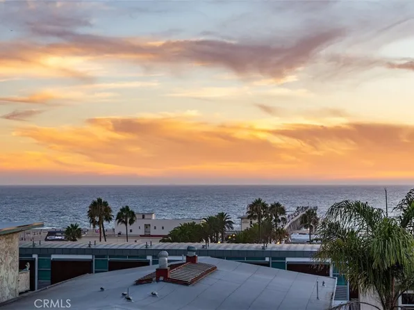 1136 Monterey Blvd, Hermosa Beach, CA 90254