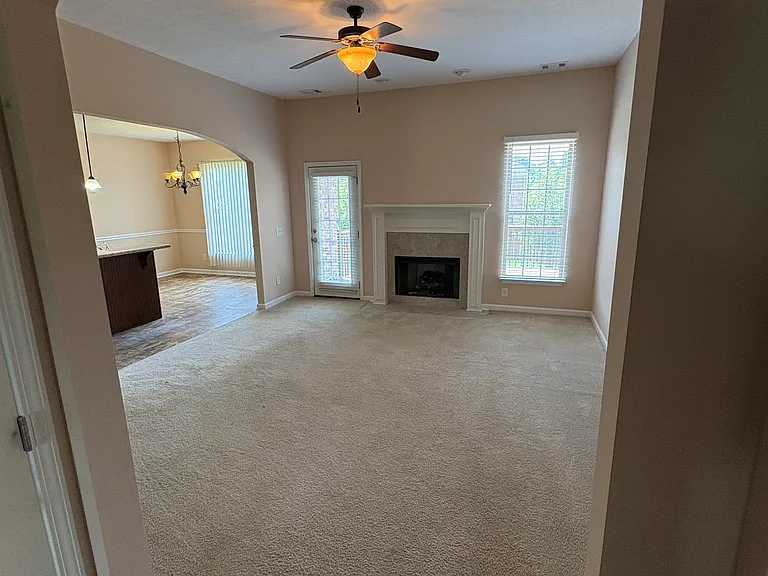 116 Jameson Pl — Photo 16