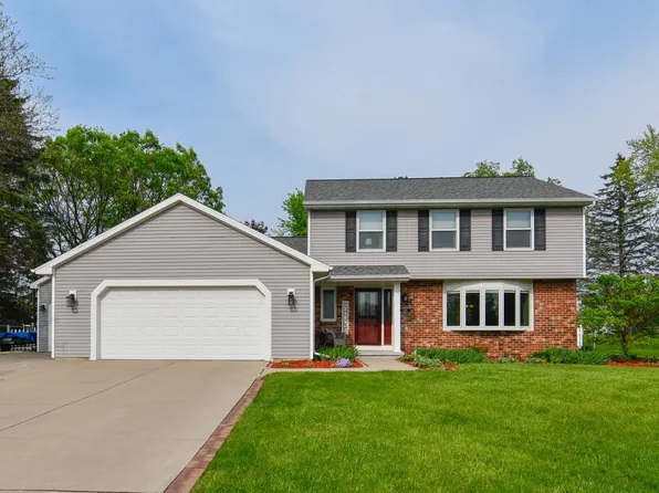 2385 Ingold Ct, Green Bay, WI 54313