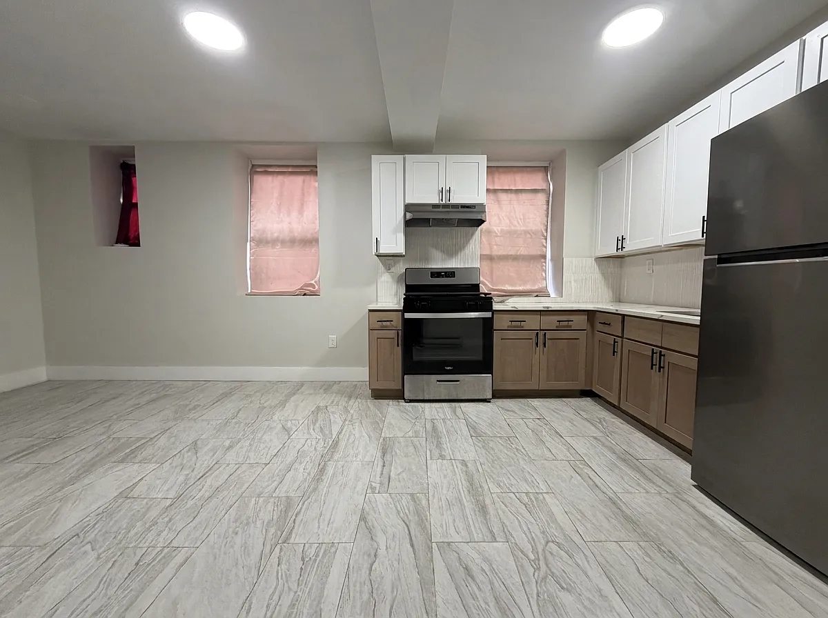 2 bed, 850 sqft, $1,850 — Photo 4